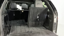 2024 (24) LAND ROVER DISCOVERY 3.0 D300 Dynamic HSE 5dr Auto 4917425