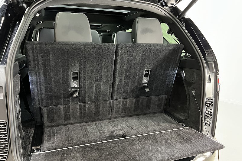 2024 (24) LAND ROVER DISCOVERY 3.0 D300 Dynamic HSE 5dr Auto 4917426