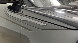 2025 (25) LAND ROVER RANGE ROVER EVOQUE 1.5 P270e Dynamic SE 5dr Auto 4932558