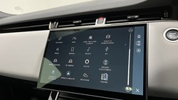 2025 (25) LAND ROVER RANGE ROVER EVOQUE 1.5 P270e Dynamic SE 5dr Auto 4932545