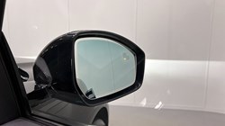 2025 (25) LAND ROVER RANGE ROVER EVOQUE 1.5 P270e Dynamic SE 5dr Auto 4932528