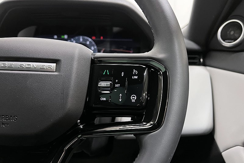 2025 (25) LAND ROVER RANGE ROVER EVOQUE 1.5 P270e Dynamic SE 5dr Auto 4932535