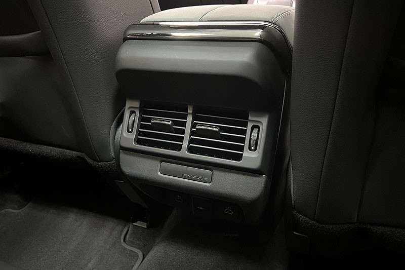 2025 (25) LAND ROVER RANGE ROVER EVOQUE 1.5 P270e Dynamic SE 5dr Auto 4932524