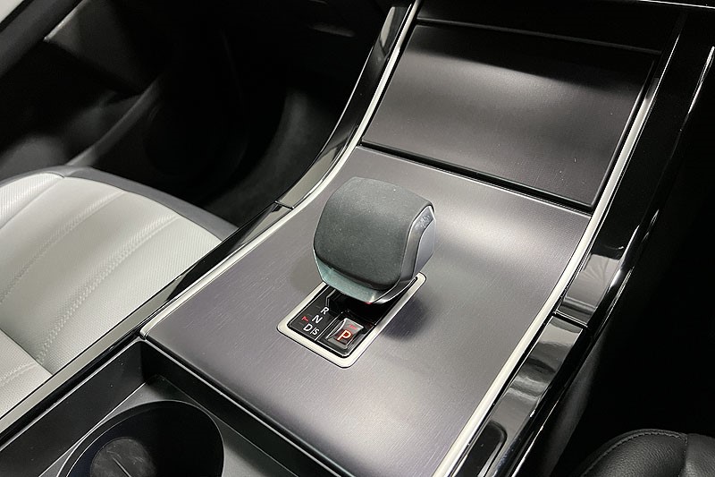 2025 (25) LAND ROVER RANGE ROVER EVOQUE 1.5 P270e Dynamic SE 5dr Auto 4932537