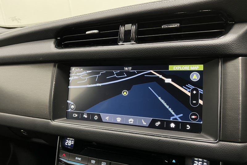 2019 (19) JAGUAR XF 2.0i [250] Chequered Flag 5dr Auto 4936820