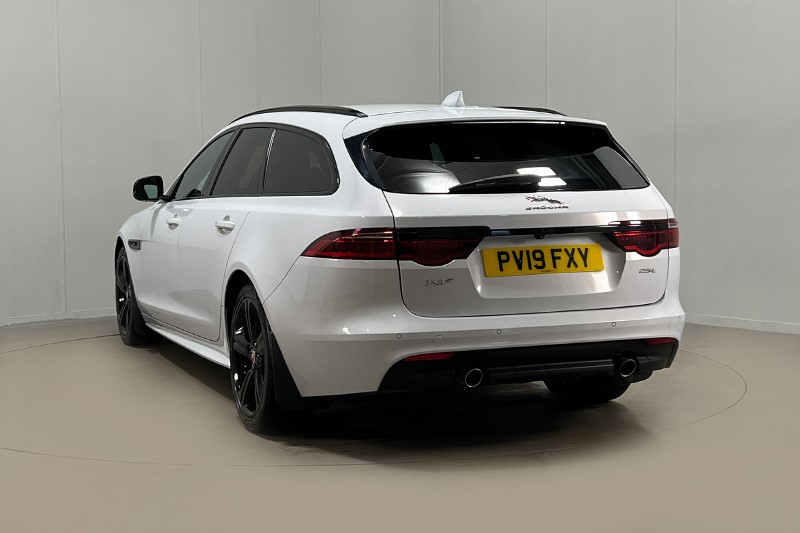 2019 (19) JAGUAR XF 2.0i [250] Chequered Flag 5dr Auto