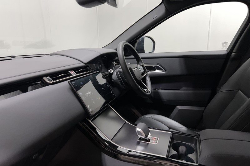 2025 (75) LAND ROVER RANGE ROVER VELAR 3.0 D300 MHEV Dynamic SE 5dr Auto 5653793