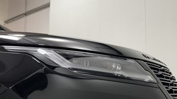2025 (75) LAND ROVER RANGE ROVER VELAR 3.0 D300 MHEV Dynamic SE 5dr Auto 5653810