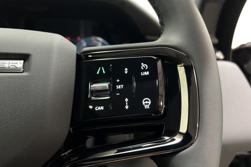 2025 (75) LAND ROVER RANGE ROVER VELAR 3.0 D300 MHEV Dynamic SE 5dr Auto 5653780