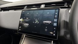 2025 (75) LAND ROVER RANGE ROVER VELAR 3.0 D300 MHEV Dynamic SE 5dr Auto 5653785