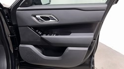 2025 (75) LAND ROVER RANGE ROVER VELAR 3.0 D300 MHEV Dynamic SE 5dr Auto 5653771