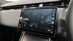 2025 (75) LAND ROVER RANGE ROVER VELAR 3.0 D300 MHEV Dynamic SE 5dr Auto 5653786