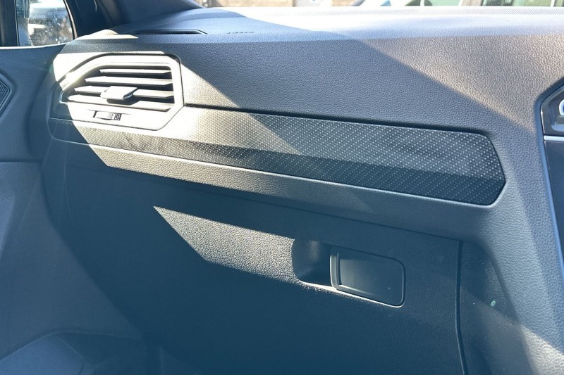 2021 (21) VOLKSWAGEN TIGUAN 2.0 TDI 4Motion R-Line 5dr DSG 5321042