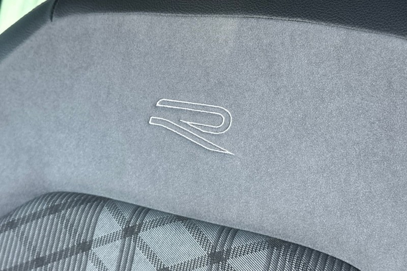 2021 (21) VOLKSWAGEN TIGUAN 2.0 TDI 4Motion R-Line 5dr DSG 5321055