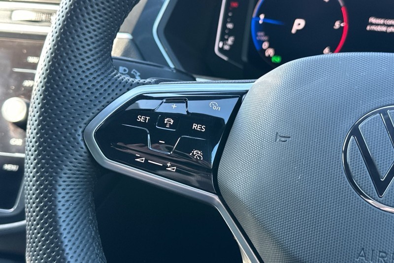 2021 (21) VOLKSWAGEN TIGUAN 2.0 TDI 4Motion R-Line 5dr DSG 5321032