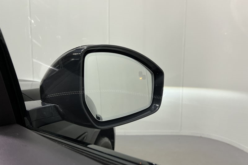 2023 (23) JAGUAR F-PACE 2.0 P400e R-Dynamic HSE Black 5dr Auto AWD 4958296