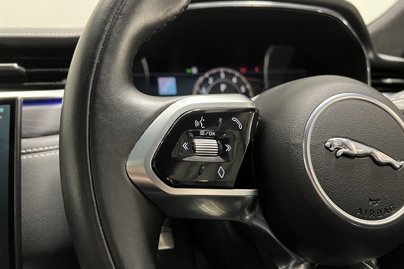 2023 (23) JAGUAR F-PACE 2.0 P400e R-Dynamic HSE Black 5dr Auto AWD 4958301