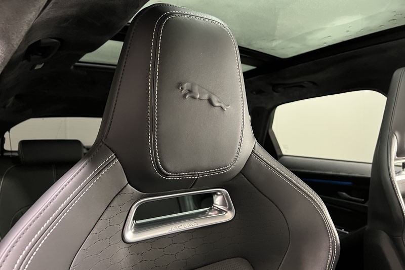 2023 (23) JAGUAR F-PACE 2.0 P400e R-Dynamic HSE Black 5dr Auto AWD 4958300