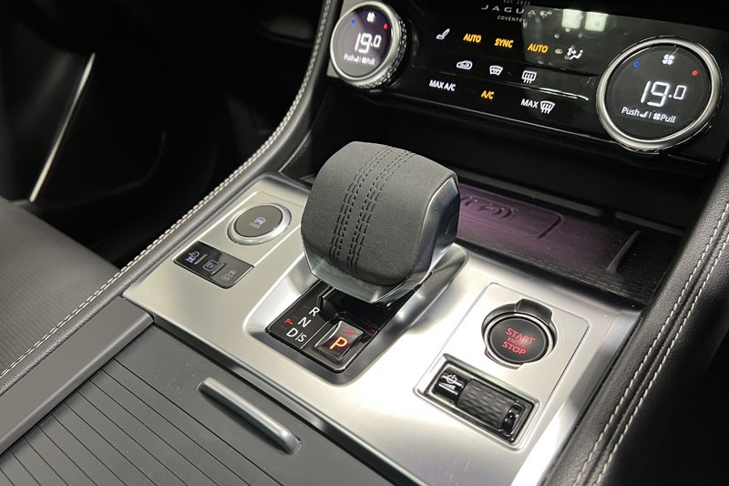 2023 (23) JAGUAR F-PACE 2.0 P400e R-Dynamic HSE Black 5dr Auto AWD 4958304