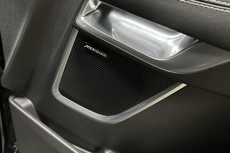 2024 (24) JAGUAR E-PACE 1.5 P300e R-Dynamic HSE Black 5dr Auto 4970357