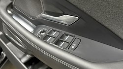 2024 (24) JAGUAR E-PACE 1.5 P300e R-Dynamic HSE Black 5dr Auto 4970354