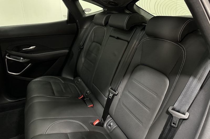 2024 (24) JAGUAR E-PACE 1.5 P300e R-Dynamic HSE Black 5dr Auto 4970381