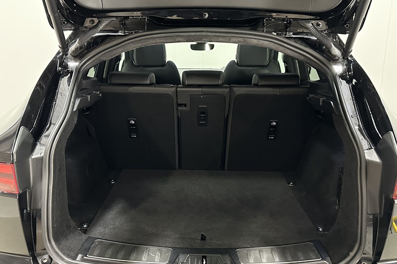 2024 (24) JAGUAR E-PACE 1.5 P300e R-Dynamic HSE Black 5dr Auto 4970384