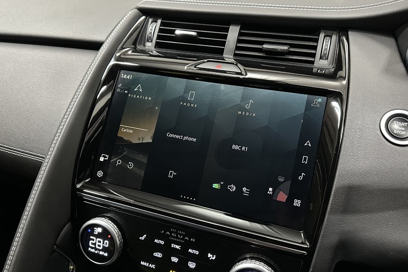 2024 (24) JAGUAR E-PACE 1.5 P300e R-Dynamic HSE Black 5dr Auto 4970366