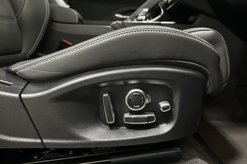 2024 (24) JAGUAR E-PACE 1.5 P300e R-Dynamic HSE Black 5dr Auto 4970358