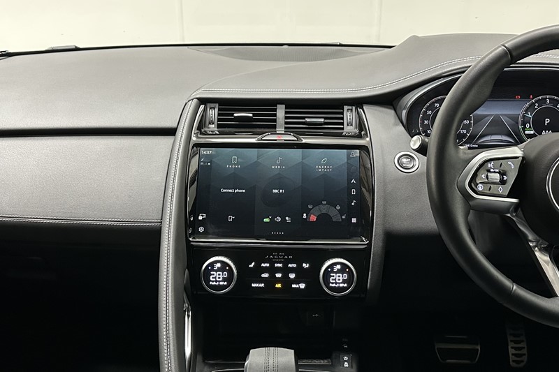 2024 (24) JAGUAR E-PACE 1.5 P300e R-Dynamic HSE Black 5dr Auto 4970350