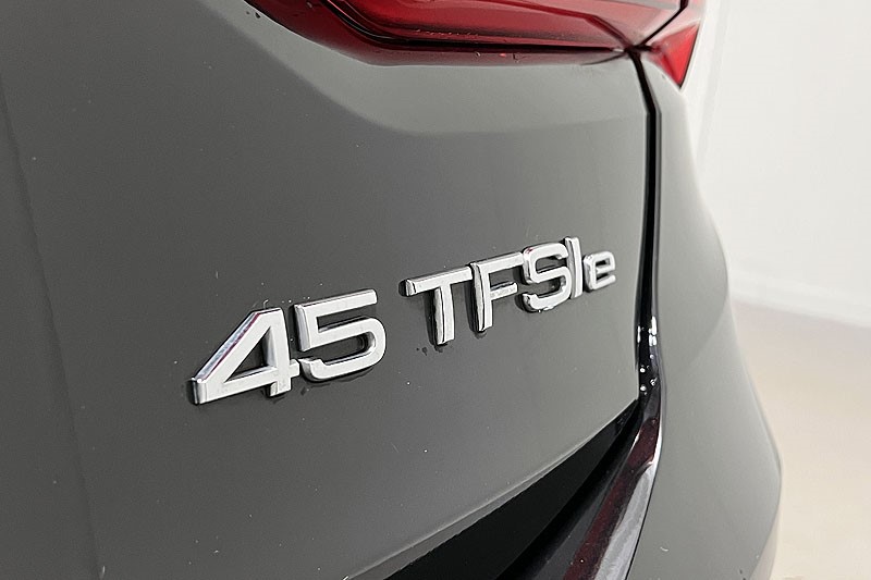 2023 (73) AUDI Q3 45 TFSI e Black Edition 5dr S Tronic 4947211