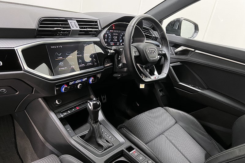 2023 (73) AUDI Q3 45 TFSI e Black Edition 5dr S Tronic 4947204