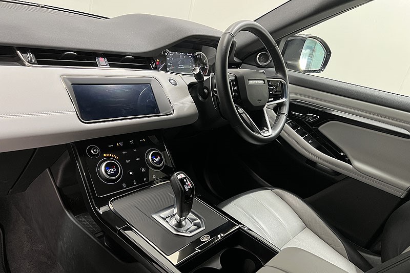 2022 (22) LAND ROVER RANGE ROVER EVOQUE 2.0 P250 R-Dynamic SE 5dr Auto 4950301