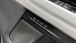 2022 (22) LAND ROVER RANGE ROVER EVOQUE 2.0 P250 R-Dynamic SE 5dr Auto 4950280