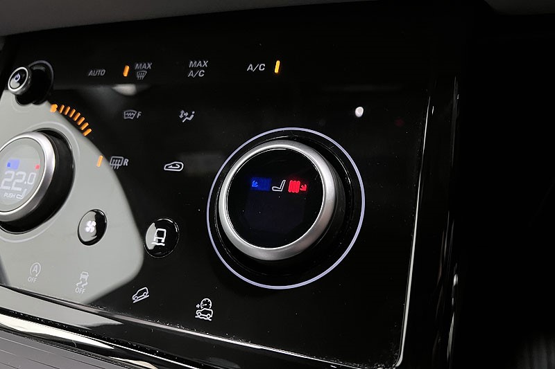 2022 (22) LAND ROVER RANGE ROVER EVOQUE 2.0 P250 R-Dynamic SE 5dr Auto 4950299