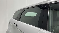 2022 (22) LAND ROVER RANGE ROVER EVOQUE 2.0 P250 R-Dynamic SE 5dr Auto 4950308