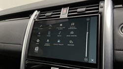 2023 (72) LAND ROVER COMMERCIAL DISCOVERY 3.0 D300 SE Commercial Auto 4936557