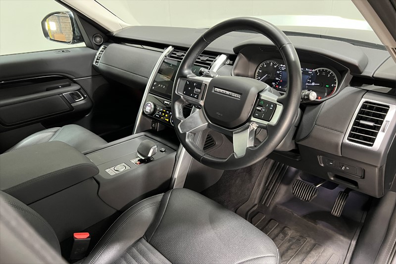 2023 (72) LAND ROVER COMMERCIAL DISCOVERY 3.0 D300 SE Commercial Auto 4936529