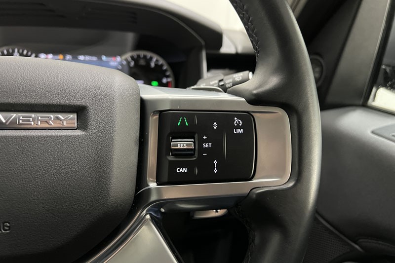 2023 (72) LAND ROVER COMMERCIAL DISCOVERY 3.0 D300 SE Commercial Auto 4936547