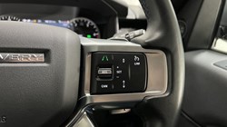 2023 (72) LAND ROVER COMMERCIAL DISCOVERY 3.0 D300 SE Commercial Auto 4936547