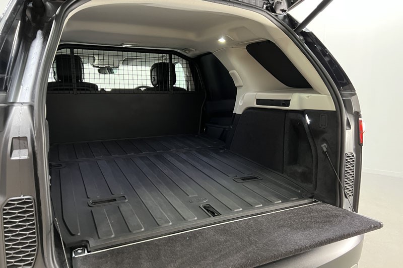 2023 (72) LAND ROVER COMMERCIAL DISCOVERY 3.0 D300 SE Commercial Auto 4936562