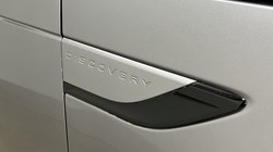 2023 (72) LAND ROVER COMMERCIAL DISCOVERY 3.0 D300 SE Commercial Auto 4936569