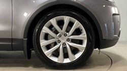 2023 (72) LAND ROVER COMMERCIAL DISCOVERY 3.0 D300 SE Commercial Auto 4936528