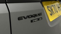 2020 (70) LAND ROVER RANGE ROVER EVOQUE 2.0 D180 R-Dynamic SE 5dr Auto 4998043