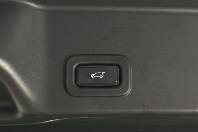 2020 (70) LAND ROVER RANGE ROVER EVOQUE 2.0 D180 R-Dynamic SE 5dr Auto 4998041