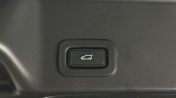 2020 (70) LAND ROVER RANGE ROVER EVOQUE 2.0 D180 R-Dynamic SE 5dr Auto 4998041