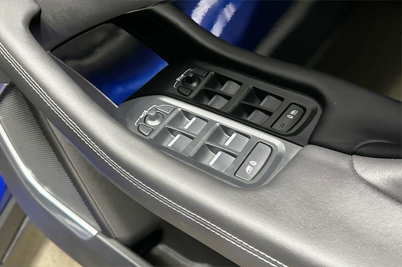 2022 (72) JAGUAR I-PACE 294kW EV400 HSE Black 90kWh 5dr Auto 11kW Charger 4971597