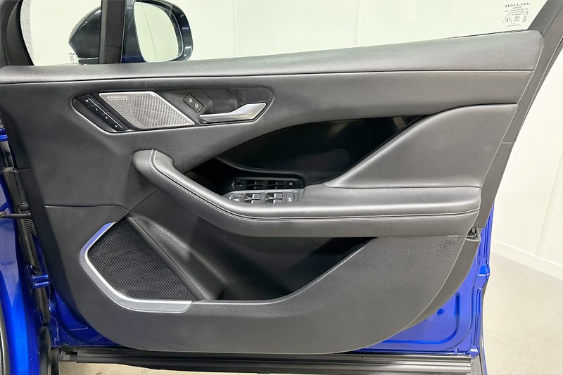 2022 (72) JAGUAR I-PACE 294kW EV400 HSE Black 90kWh 5dr Auto 11kW Charger 4971596