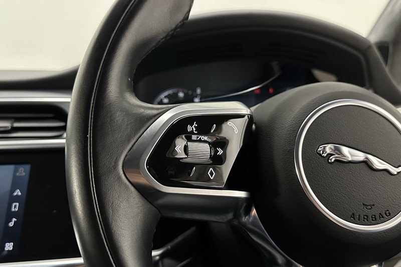 2022 (72) JAGUAR I-PACE 294kW EV400 HSE Black 90kWh 5dr Auto 11kW Charger 4971603