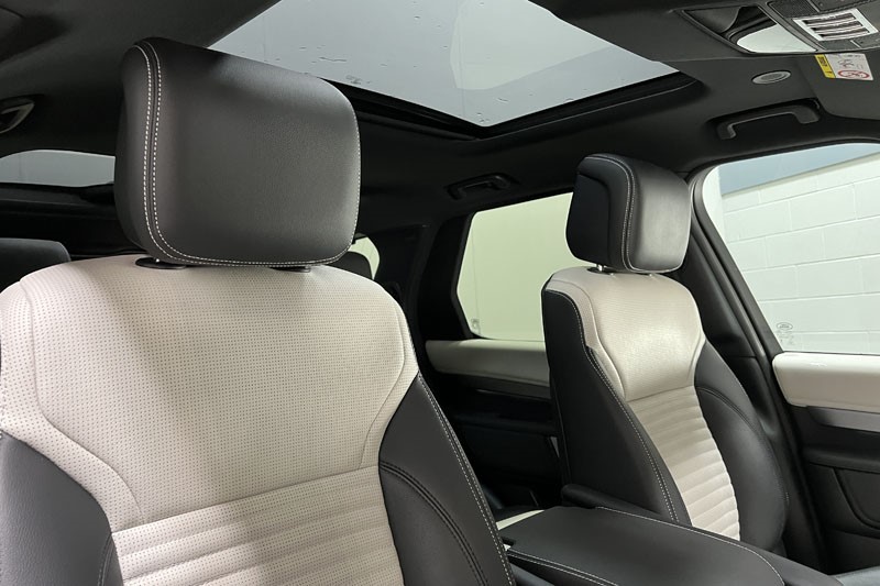 2024 (24) LAND ROVER DISCOVERY 3.0 D300 Dynamic SE 5dr Auto 4947953